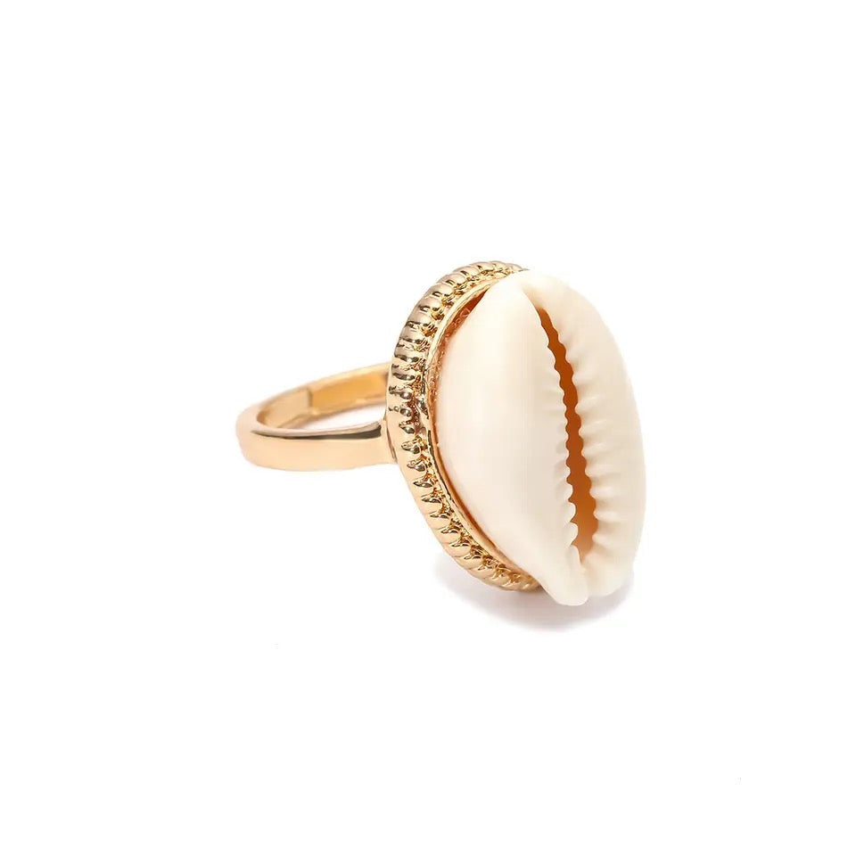 Tropics Cowrie Shell Ring | Gold | Willow & the Waves Collection
