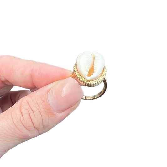 Tropics Cowrie Shell Ring | Gold | Willow & the Waves Collection