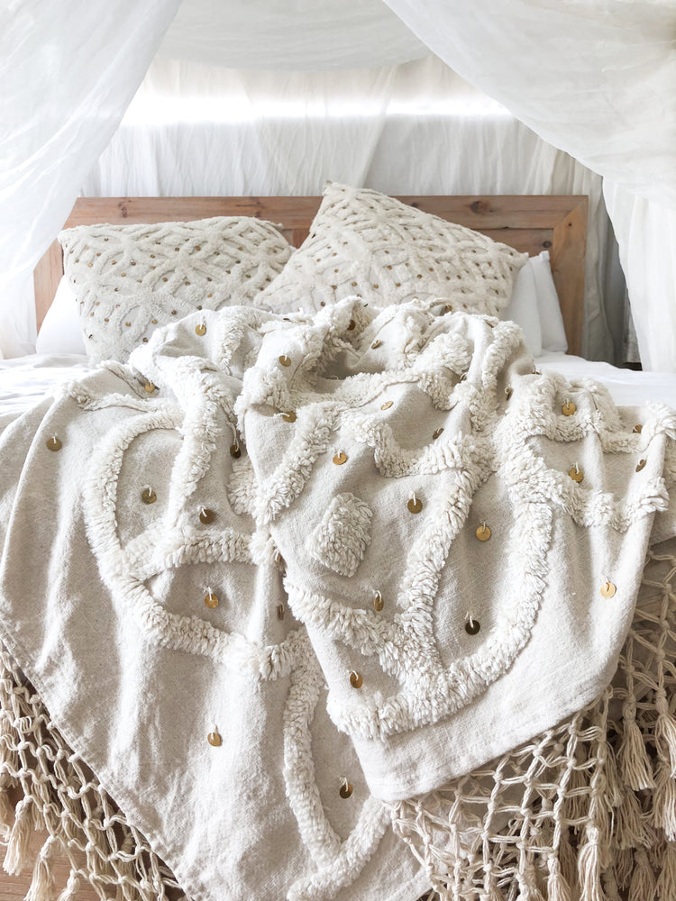 White Ivy Throw featuring macrame tassel