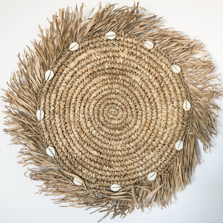 Fringed Bora Bora Raffia Placemat with Shell detail